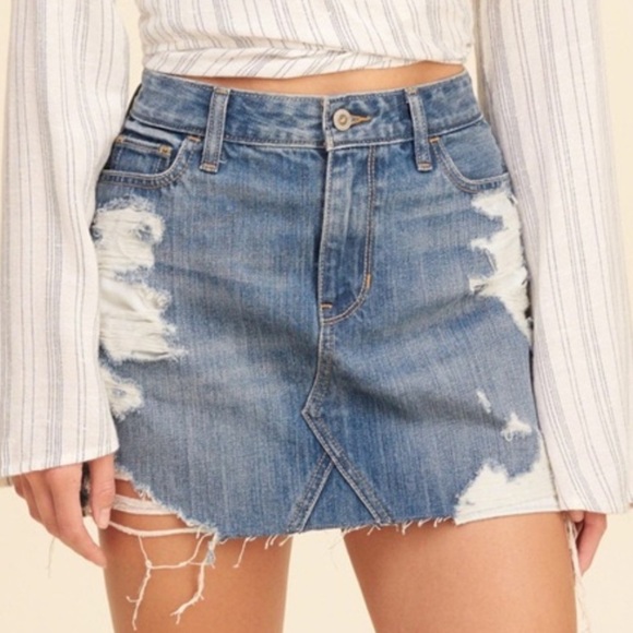 Hollister Distressed High Rise Vintage Stretch Jean Mini Skirt - Picture 1 of 13
